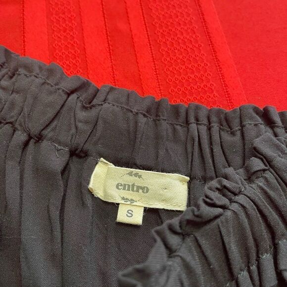 Entro Black Embroidered Dress Size Small - Picture 6 of 8